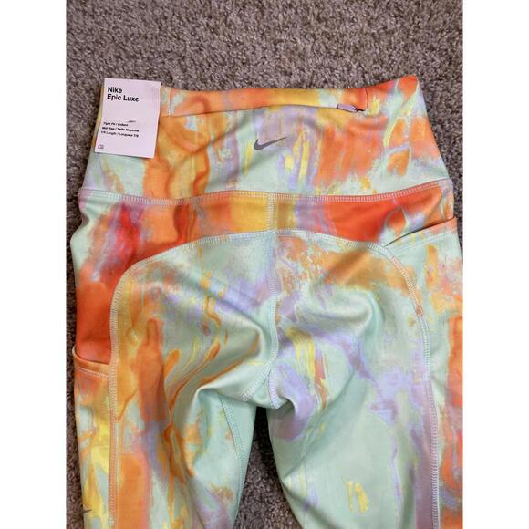 Nike Dri-FIT Epic Fast Leggings XS NWT Black Mid-Rise Running - Picture 11 of 14